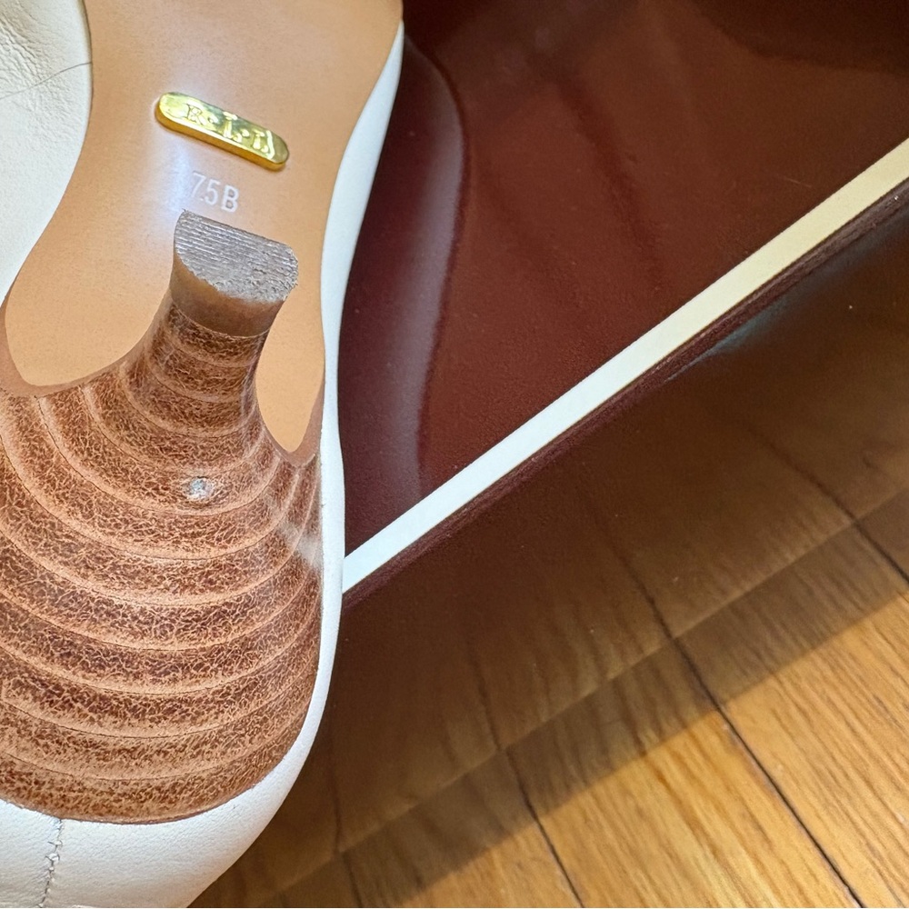 Ralph Lauren leather pumps - Picture 5 of 6